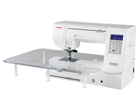 Janome 8200 Review – Packed With Outstanding Features and Accessories