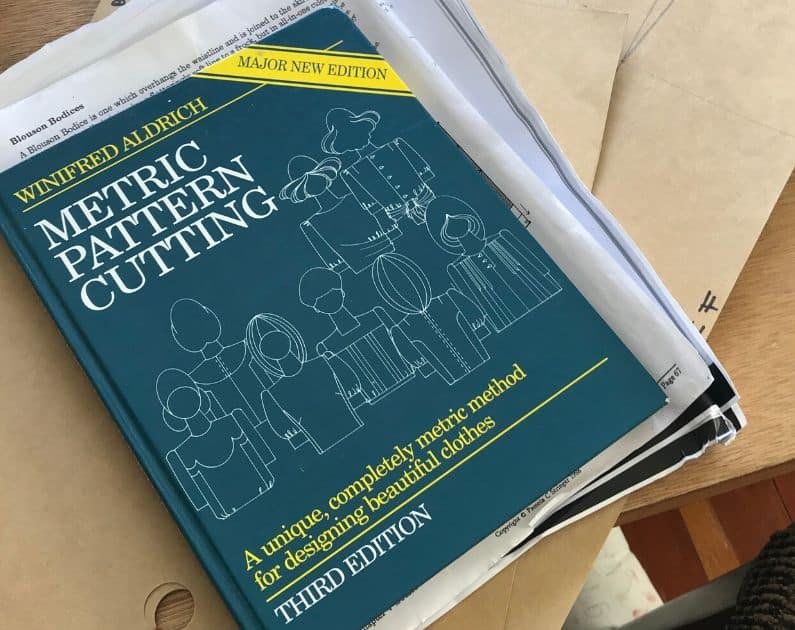 The Top 7 Sewing Books For Beginners – PLUS 4 Books for Kids